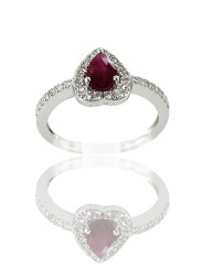 Rubis monture coeur