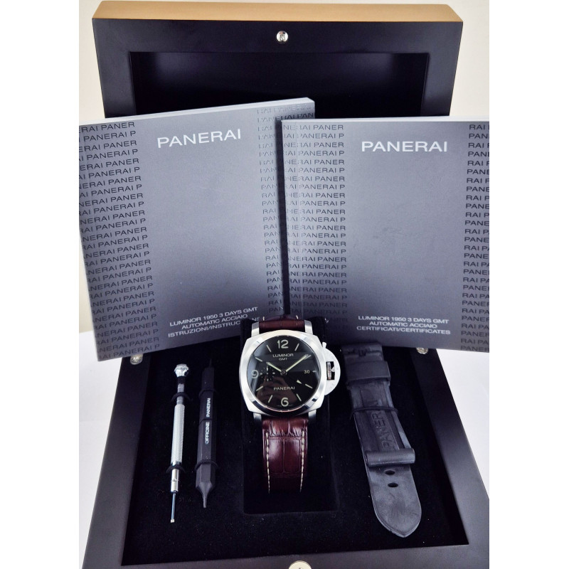 Panerai Luminor GMT PAM00320