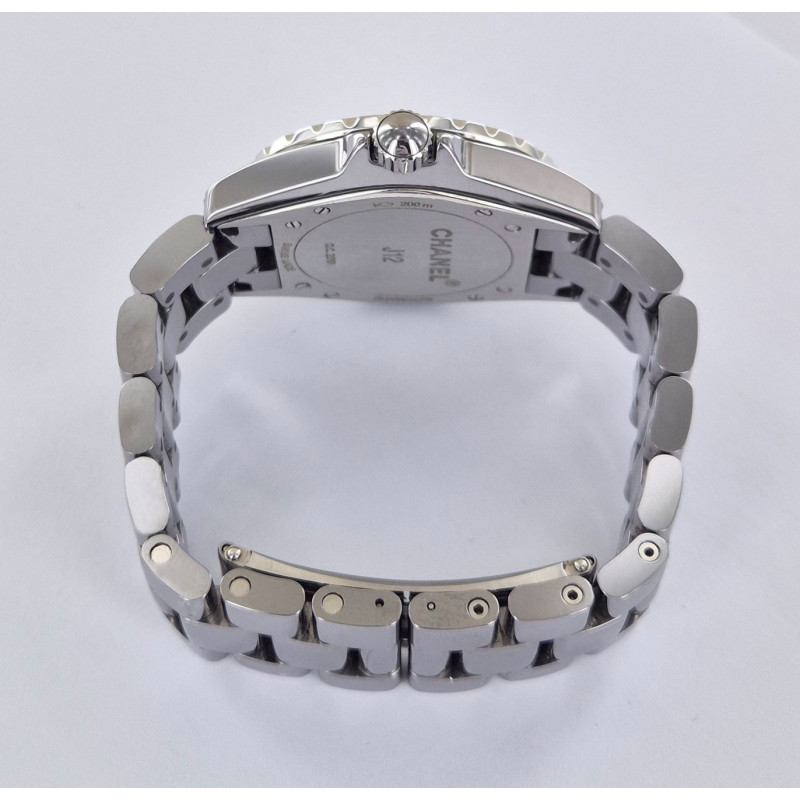 Chanel J12  H2979