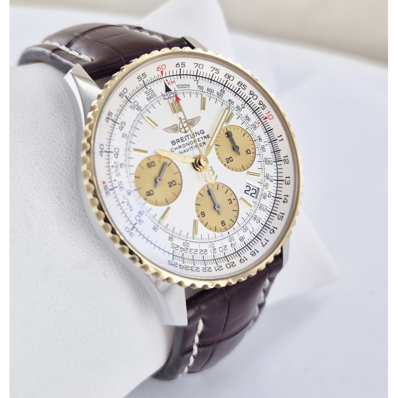 Breitling Navitimer D23322