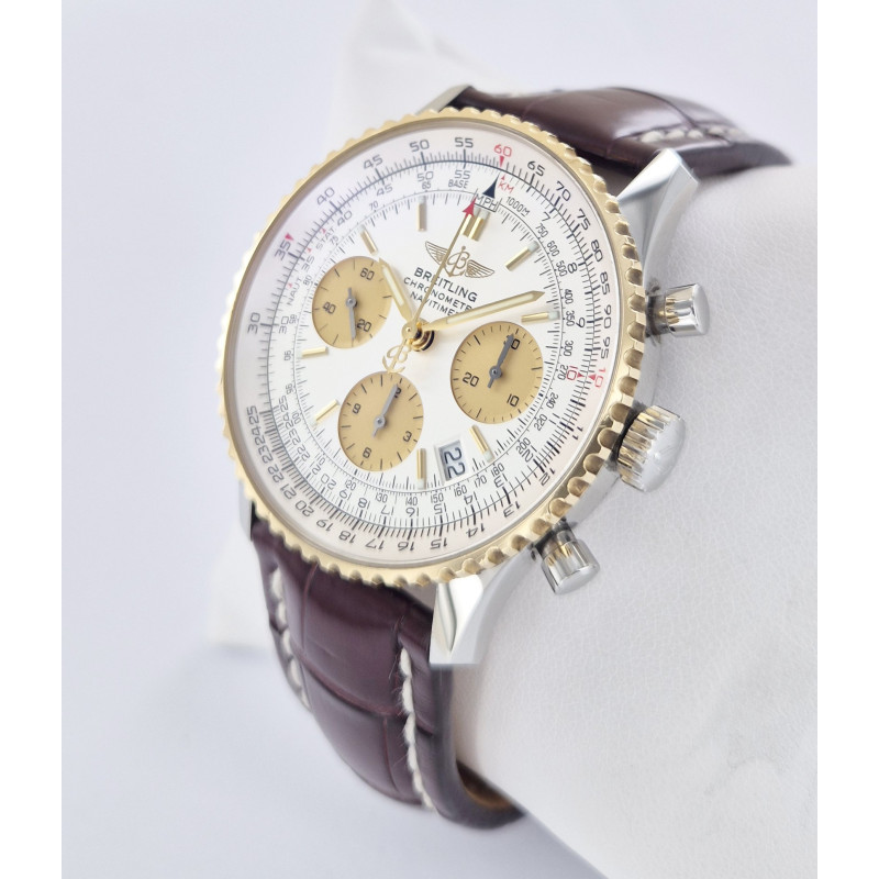 Breitling Navitimer D23322