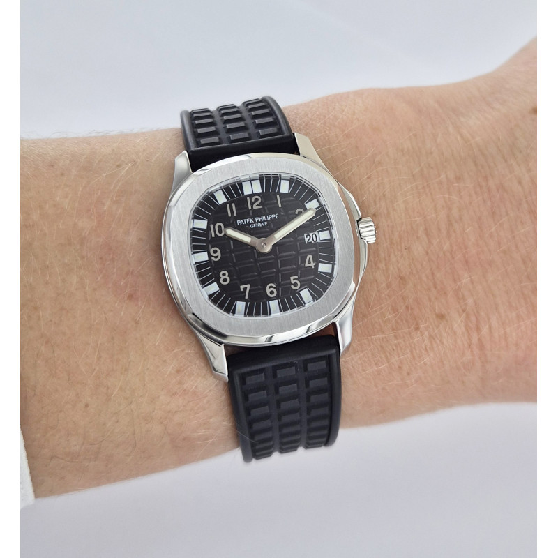 Patek Philippe Aquanaut 4960A-010