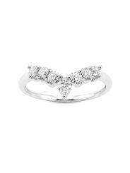 Bague en or blanc 750/1000ème En forme de V Diamants