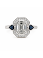 bague cocktail diamants baguettes et brillants sur or blanc gouttes de saphirs
