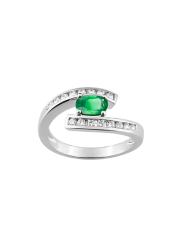 Emeraude horizontale et diamants