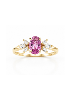 Bague composée d'un saphir rose au centre, et accompagné par 6 diamants baguettes.