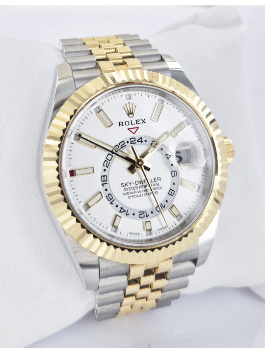 Rolex Sky-Dweller 326933