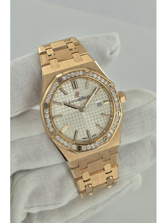 Audemars Piguet Royal Oak 67651OR.ZZ.1261OR.01