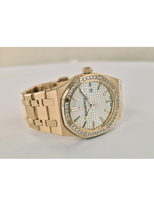 Audemars Piguet Royal Oak 67651OR.ZZ.1261OR.01
