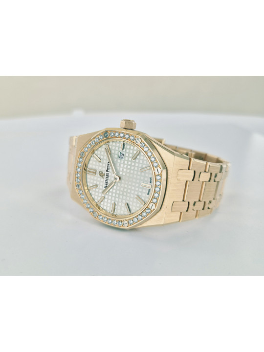 Audemars Piguet Royal Oak 67651OR.ZZ.1261OR.01