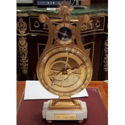 Astrolabe Hour Lavigne