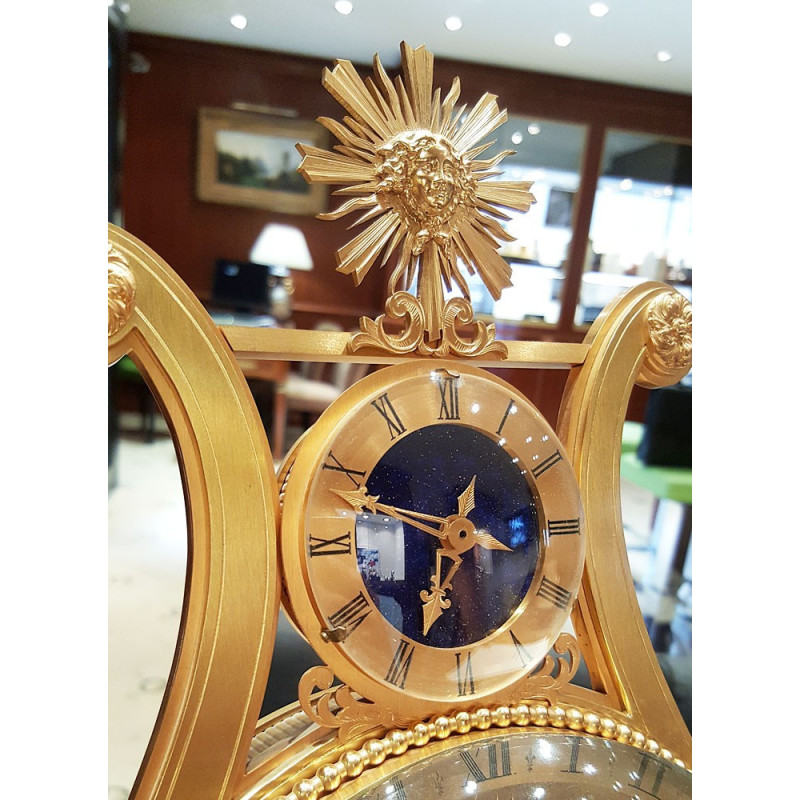 Astrolabe Hour Lavigne